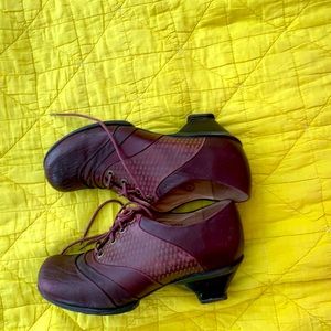 Burgundy Fluevogs 8.5